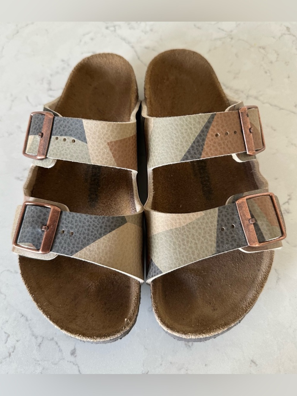 Birkenstock Arizona Kids in Geometric Camo (Size 33)